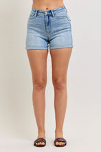 Load image into Gallery viewer, Slim Cuffed Shorts (152113)