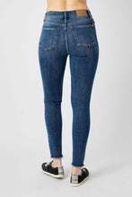 Load image into Gallery viewer, Distressed High Waist Skinny