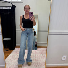Load image into Gallery viewer, Angelina Column (881174)