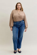 Load image into Gallery viewer, Mid Rise Straight Double Pocket 82680