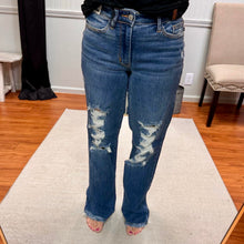 Load image into Gallery viewer, Distressed Dad Jeans