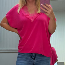 Load image into Gallery viewer, Fringe V-neck - Pink