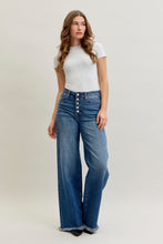 Load image into Gallery viewer, Button-fly Straight Welt Pocket 881001