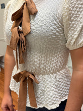 Load image into Gallery viewer, Front Bow Puff Sleeve