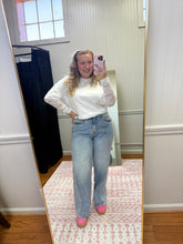 Load image into Gallery viewer, Lace Insert Sleeve Tee