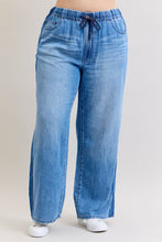 Load image into Gallery viewer, Wilhelmina Elastic Waist 881005