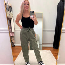 Load image into Gallery viewer, SALE Cargo Crop Pants - Olive