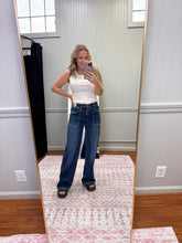 Load image into Gallery viewer, Mid Rise Straight Double Pocket 82680