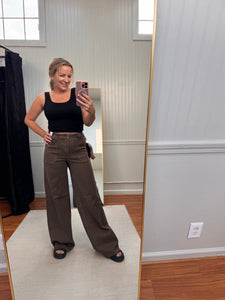 Brown Retro Wide  881008