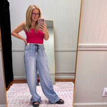 Load image into Gallery viewer, Wilhelmina Elastic Waist 881005