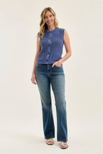 Load image into Gallery viewer, Mid-Rise Bootcut (82750)