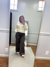 Load image into Gallery viewer, Floral Button Cardigan