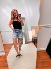 Load image into Gallery viewer, Star Print Distressed Shorts 150226