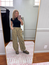 Load image into Gallery viewer, Leopard Pants