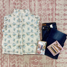 Load image into Gallery viewer, Floral Ruffle Vest