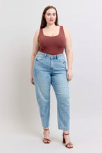 Load image into Gallery viewer, Barrel Jeans