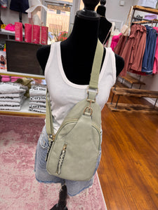 Nikki Sling Bag