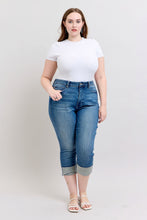 Load image into Gallery viewer, SALE Tummy Control Cuff Capri (1, 22) 78114