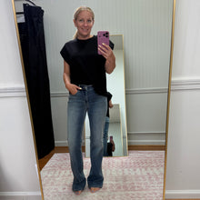 Load image into Gallery viewer, Sleeveless Top - Black