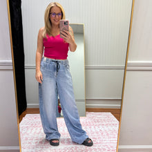 Load image into Gallery viewer, Wilhelmina Elastic Waist 881005