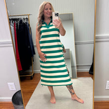 Load image into Gallery viewer, V-Neck Maxi Dress