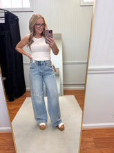 Load image into Gallery viewer, High Rise Wilhelmina Rigid Magic 881013