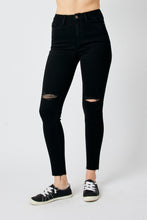 Load image into Gallery viewer, SALE Black Raw Hem Skinny (14, 20, 22)