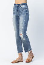 Load image into Gallery viewer, SALE Release Hem Straight Distressed